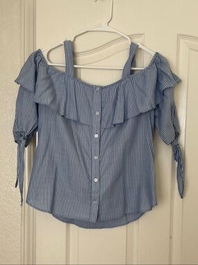 Mossimo Supply Co. Blue & White Striped Off-Shoulder Ruffle Button Front Top
